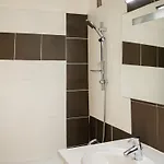 Apartmán A 400m De La Mer, 36m2, Lumineux, Calme En Centre-ville