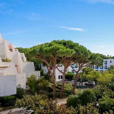 A 400m De La Mer, 36m2, Lumineux, Calme En Centre-ville