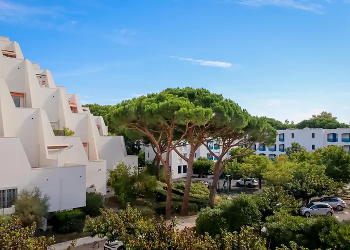 A 400m De La Mer, 36m2, Lumineux, Calme En Centre-ville